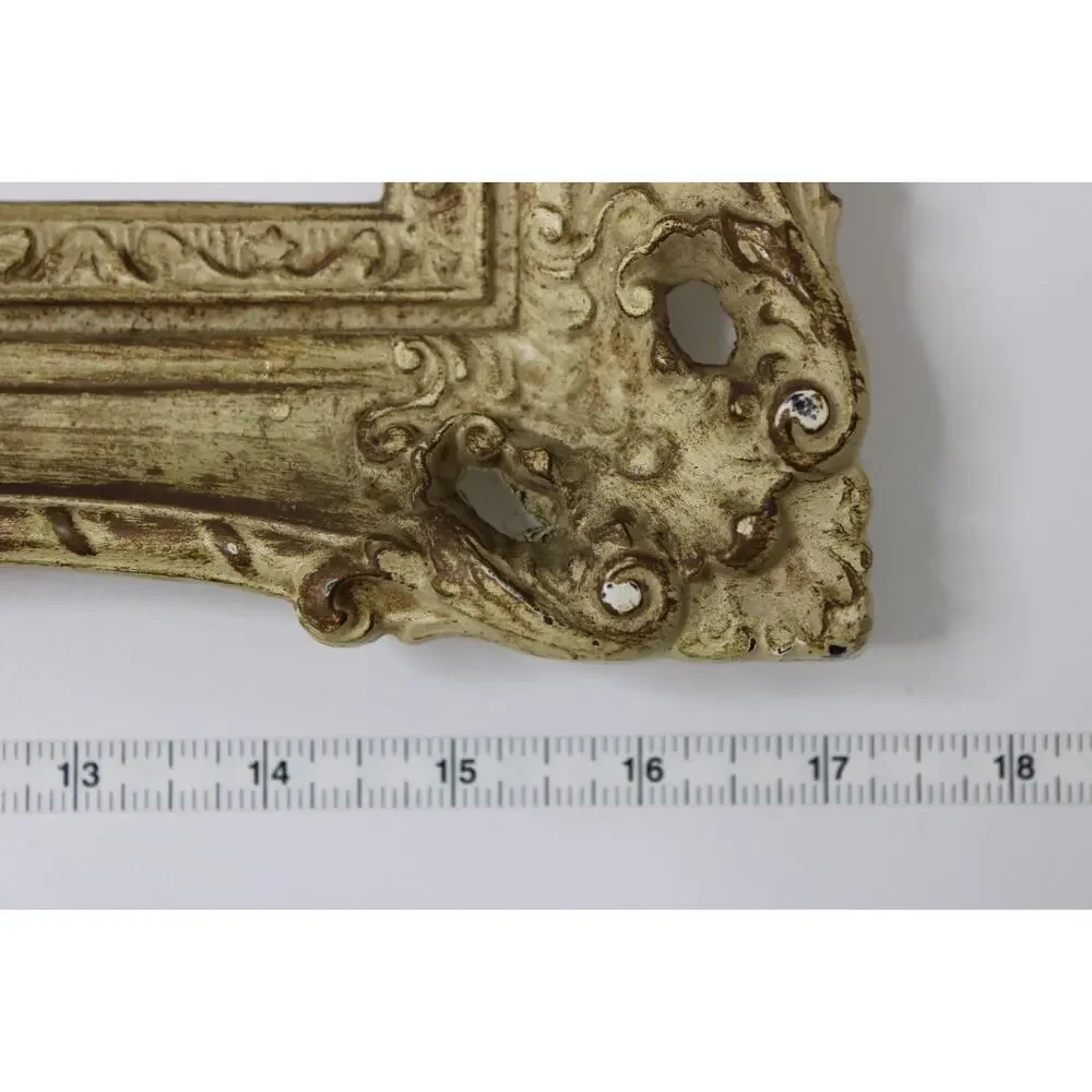Vintage Ornate Rococo Style Composite Picture Frame Distressed Gold Finish 17x15